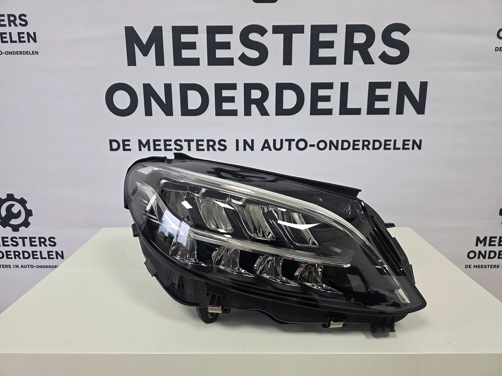 Mercedes C-Klasse (w205) Koplamp Rechts A2059066006KZ