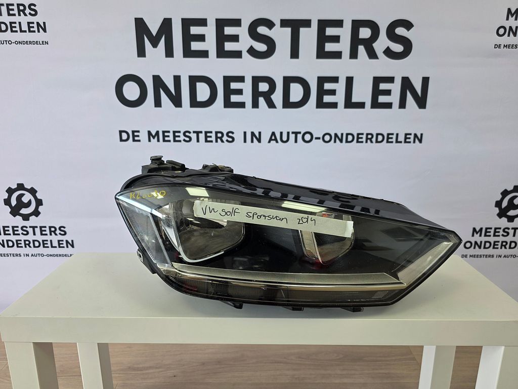 VW Sportsvan Koplamp Rechts 517941006A