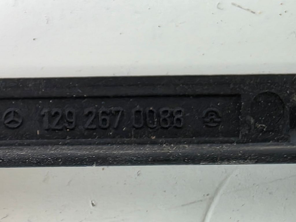 Mercedes R129 W124 W202 Schakelpook Frame A1292670088