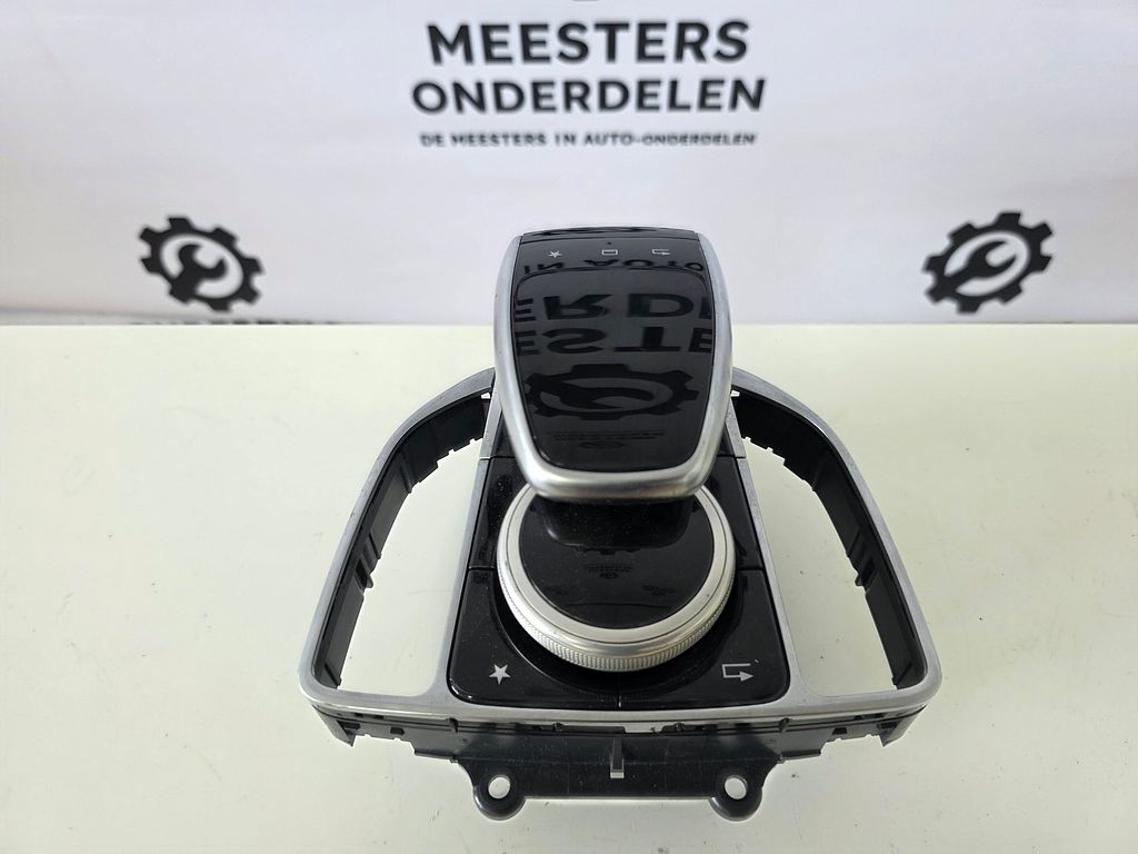 Mercedes C-Klasse Regelunit Media A2059005915