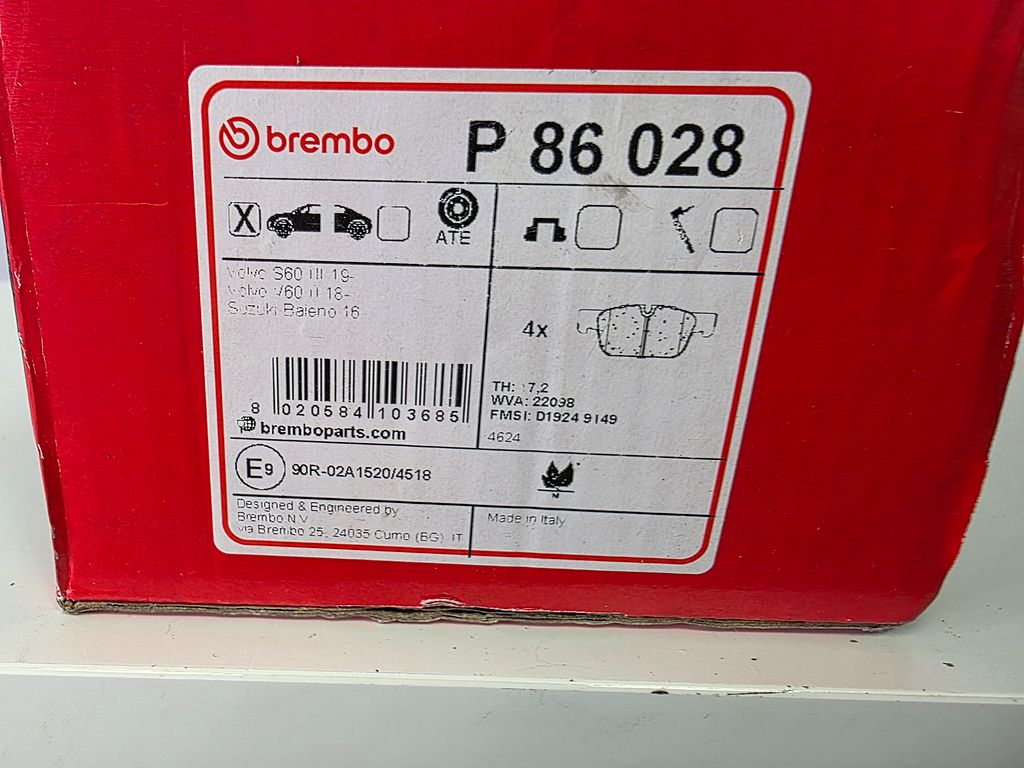 Brembo Remblokken o.a Volvo P86028