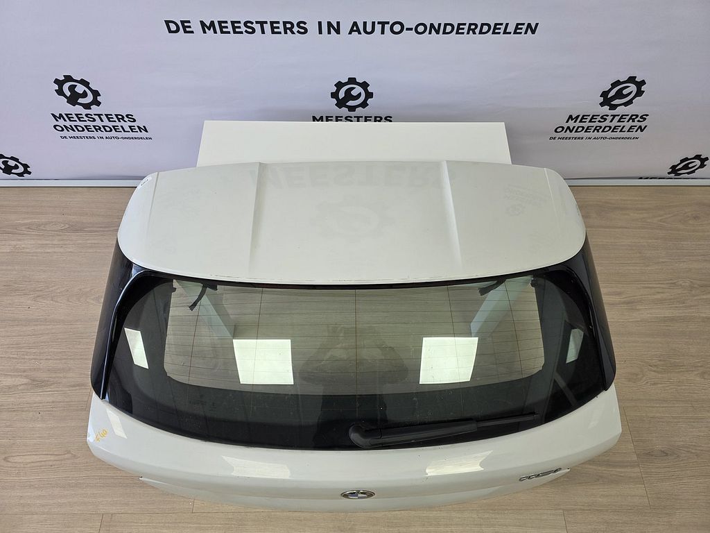 BMW 1 serie (f40) Achterklep orig gebruikt