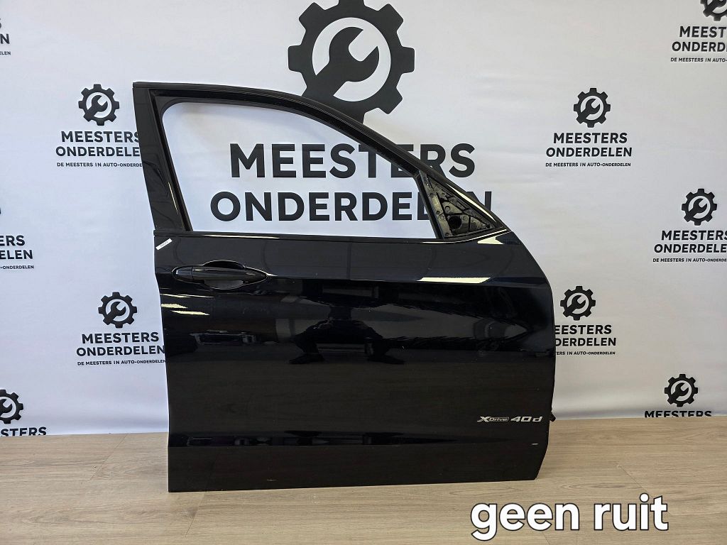 BMW X5 Portier Rechts voor origineel GEBRUIKT 41517386738