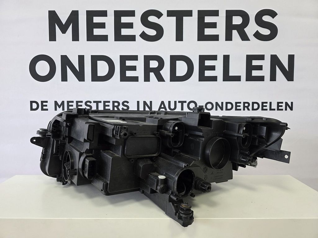 VW Tiguan Full Led IQLight Rechts 5NB941082H