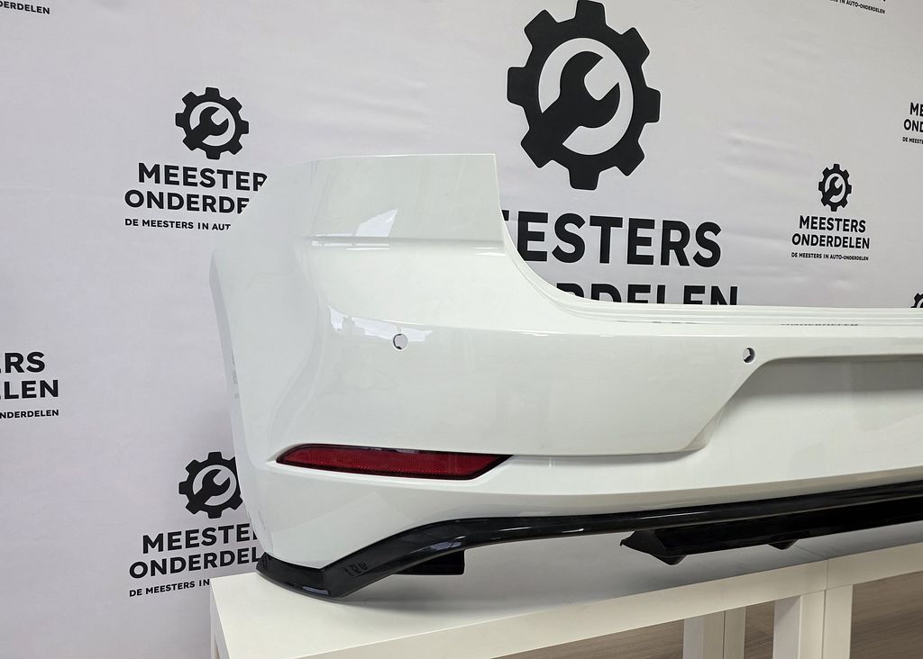 VW Golf 7,5 Achterbumper Facelift 4X PDC