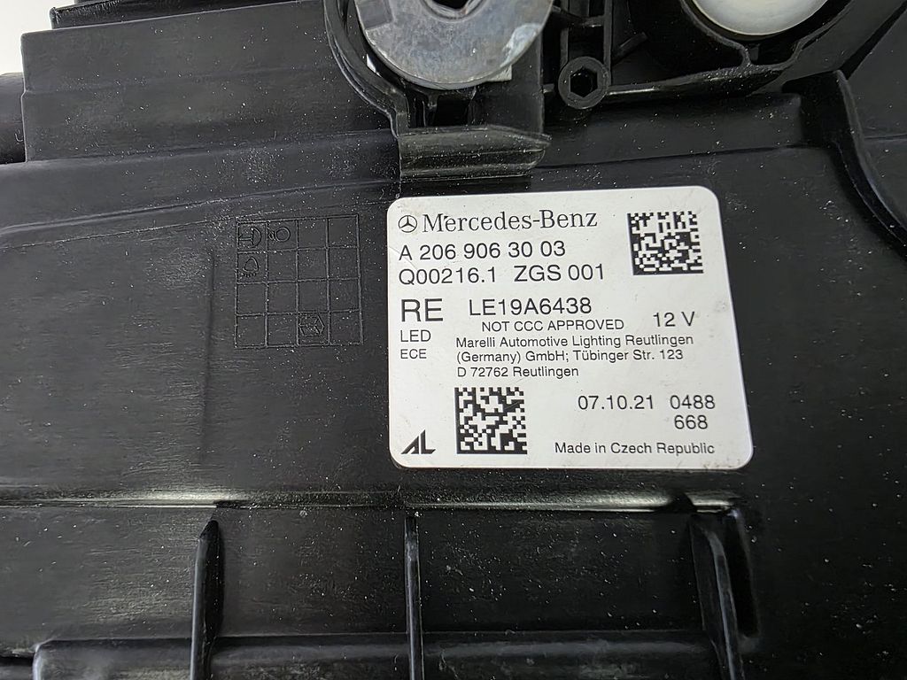 Mercedes C-Klasse (w206) Koplamp Rechts Digi LED A2069063003