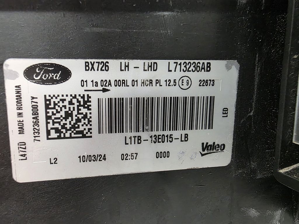 Ford Puma LED Koplamp Links L713236AB
