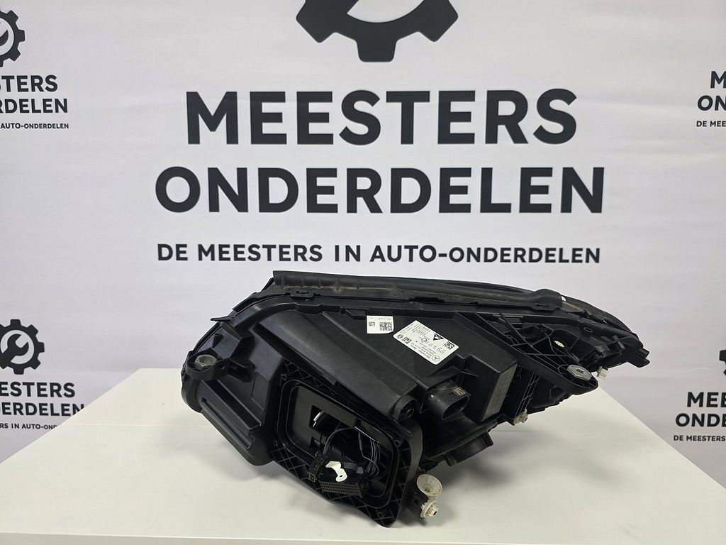 Mercedes C-Klasse (w205) Koplamp Rechts A2059066006KZ