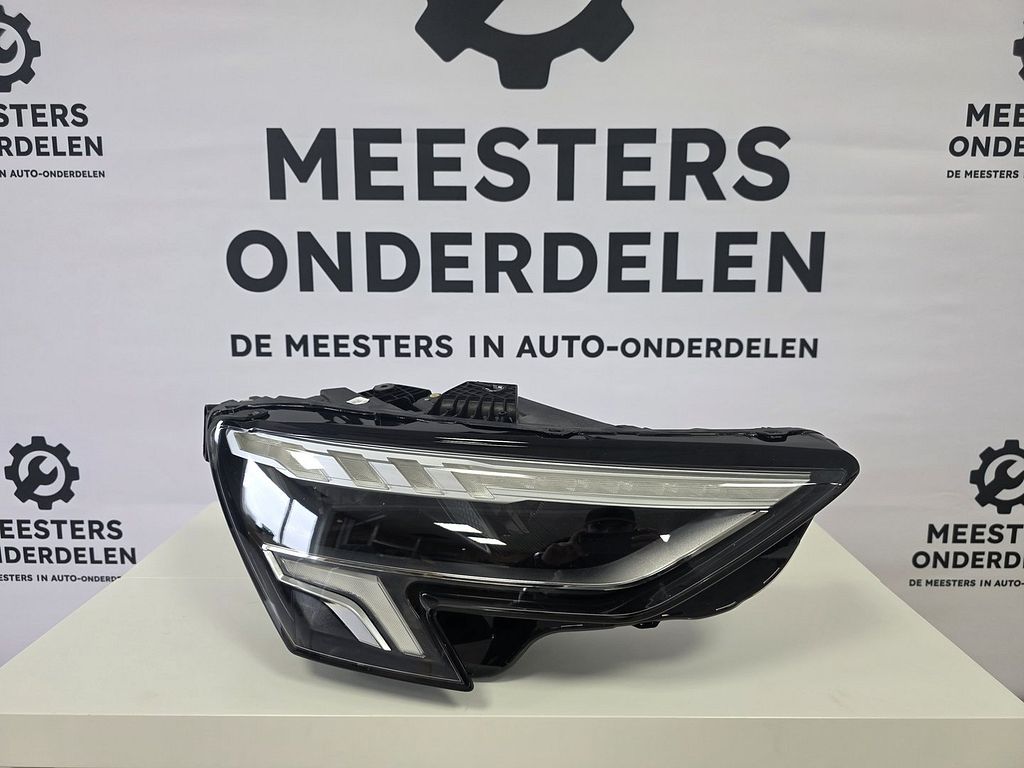 Audi a3 8Y0 LED Koplamp Rechts 8Y0941034