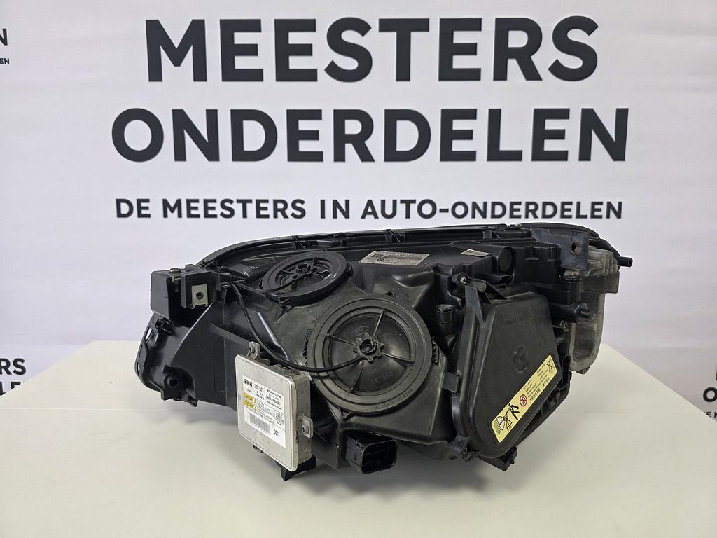 BMW 7-Serie Koplamp Rechts F01 Xenon 7182150