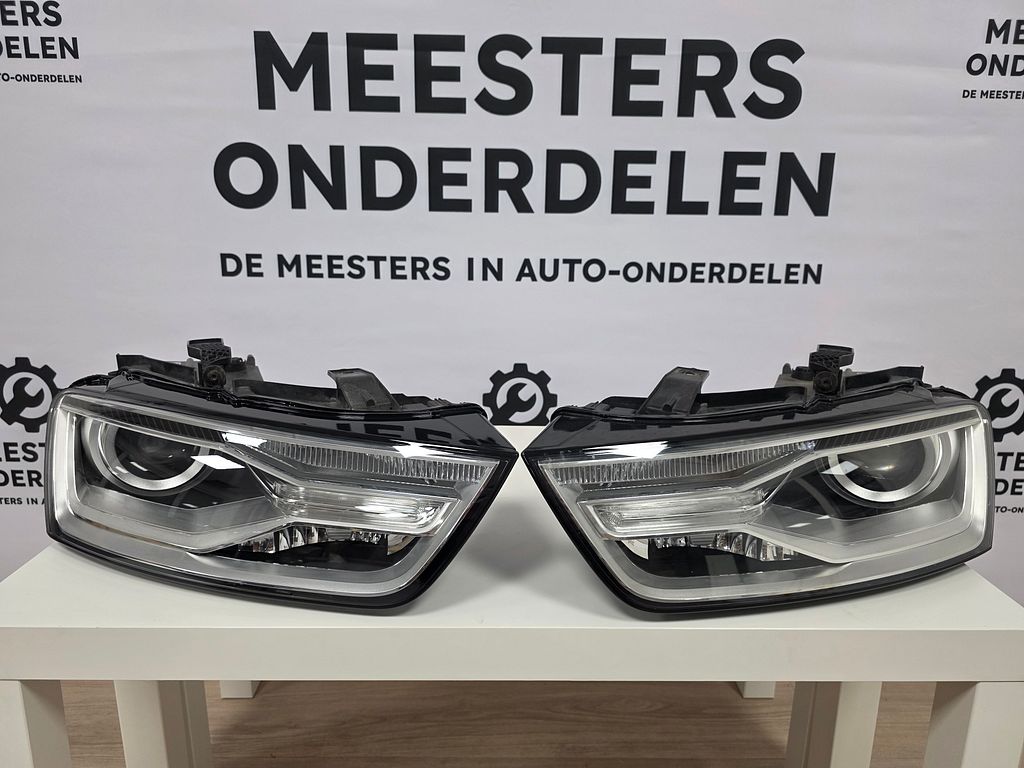 Audi Q3 Koplamp Links Xenon FACELIFT 8U0941005C