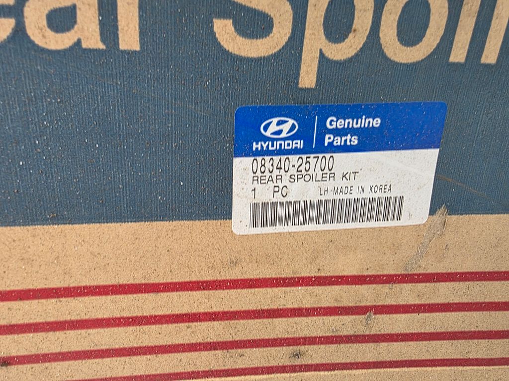 Hyundai Lantra Rear Spoiler Kit 08340-25700