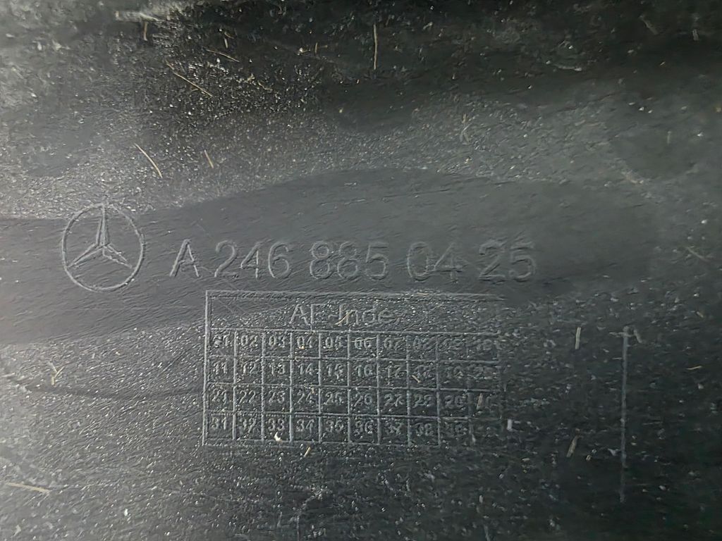 Mercedes B-Klasse (W246) Diffuser Nieuw! A2468850425