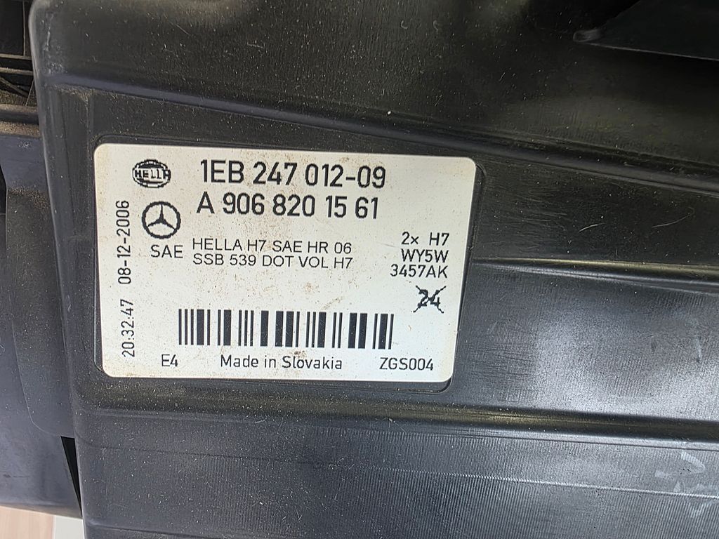 Mercedes Sprinter Koplamp Links A9068201561