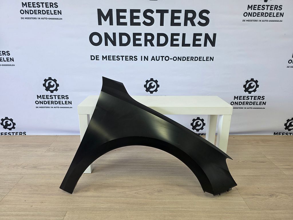 Audi A1 Sportback (GBA) Zijscherm Rechts Voor 82A821092