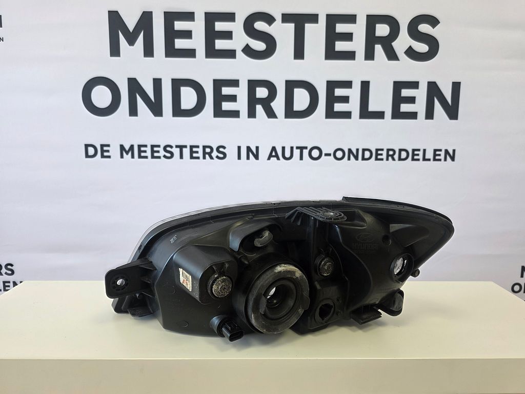 Hyundai Getz Koplamp rechts 921021C000