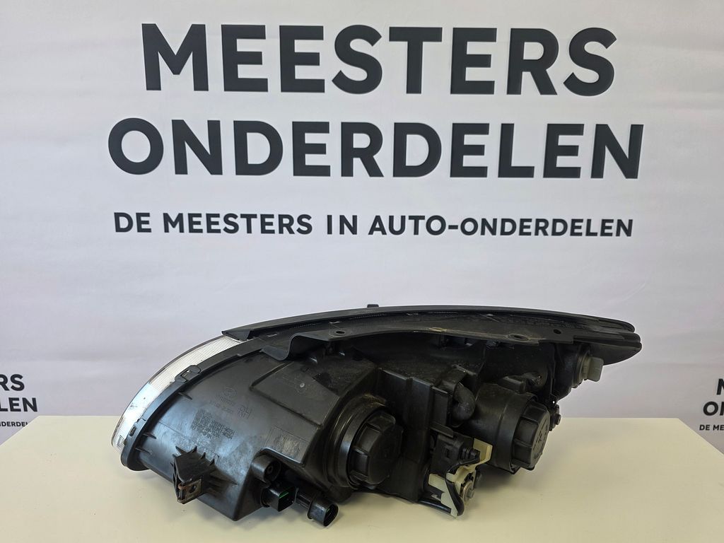 Hyundai i30(FD) Koplamp Rechts 921022L020