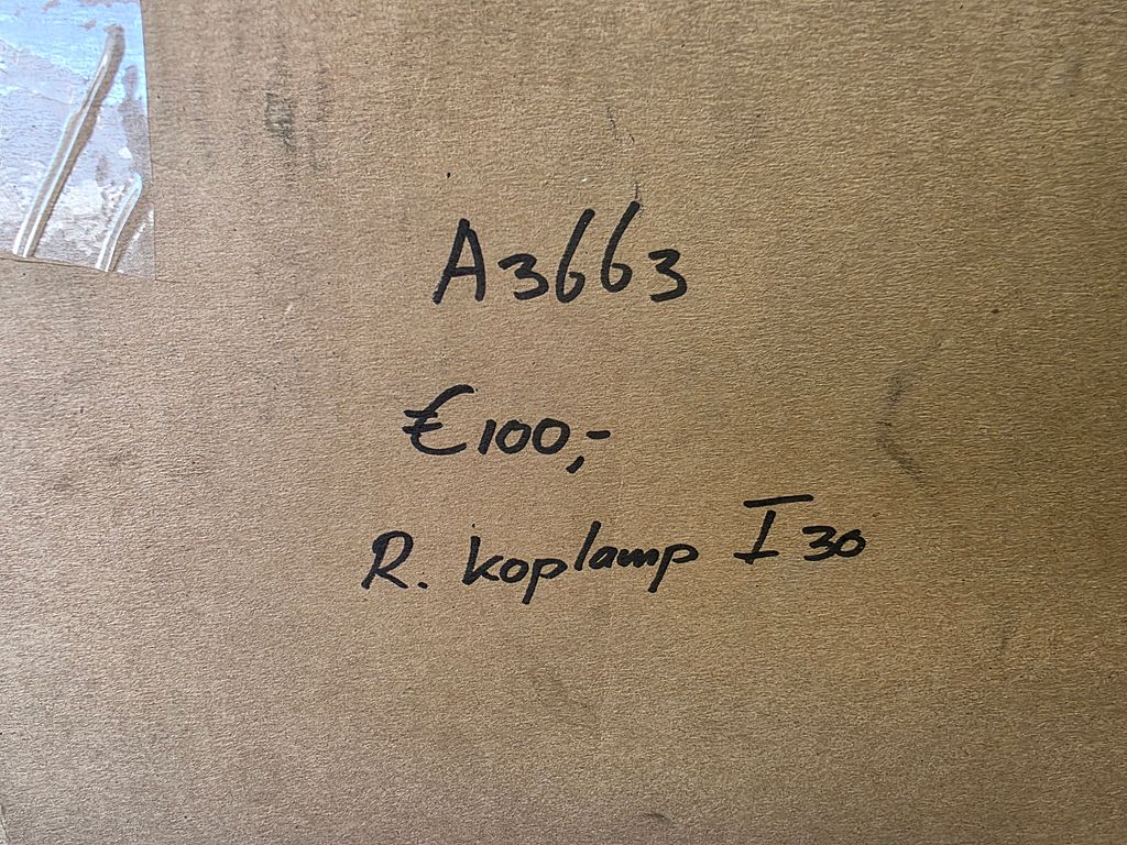 Hyundai i30(FD) Koplamp Rechts 921022L020