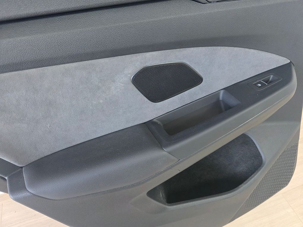 VW Golf 8 (CD1) Portier Links achter COMPLEET 5H4833055J