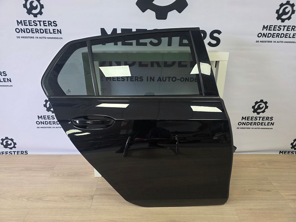 VW Golf 8 (CD1) Portier Rechts achter COMPLEET 5H4833056J