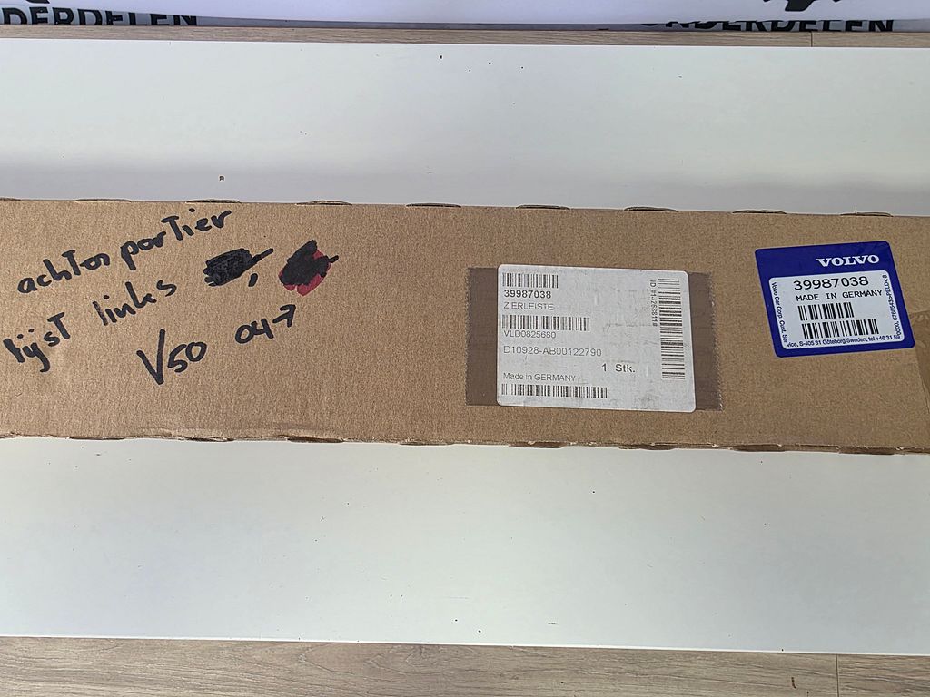 Volvo V50 Deurlijst NIEUW 39987038