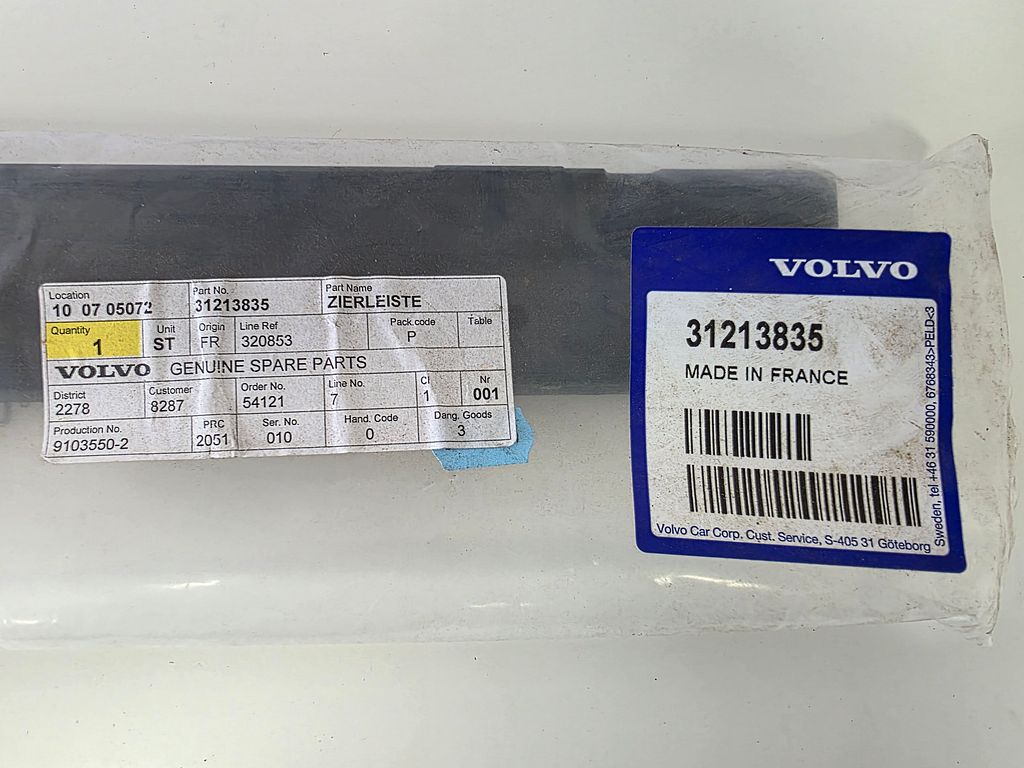 Volvo V50 S40 Sierlijst rechts achter 31213835
