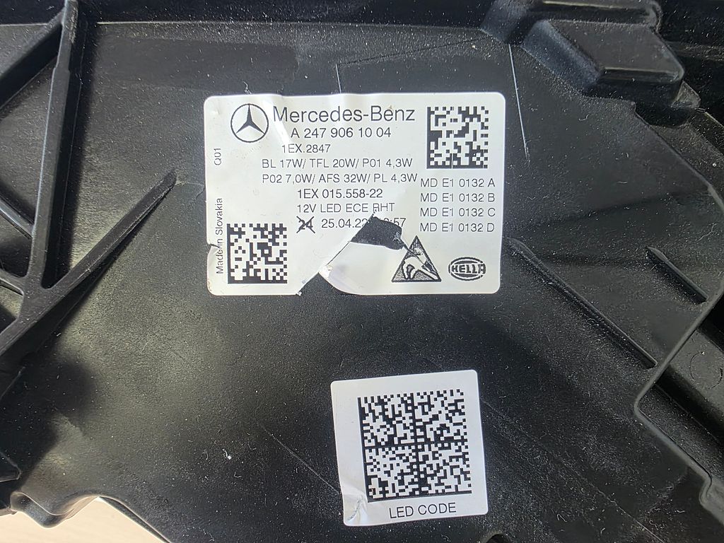 Mercedes B (W247) Koplamp Rechts A2479061004