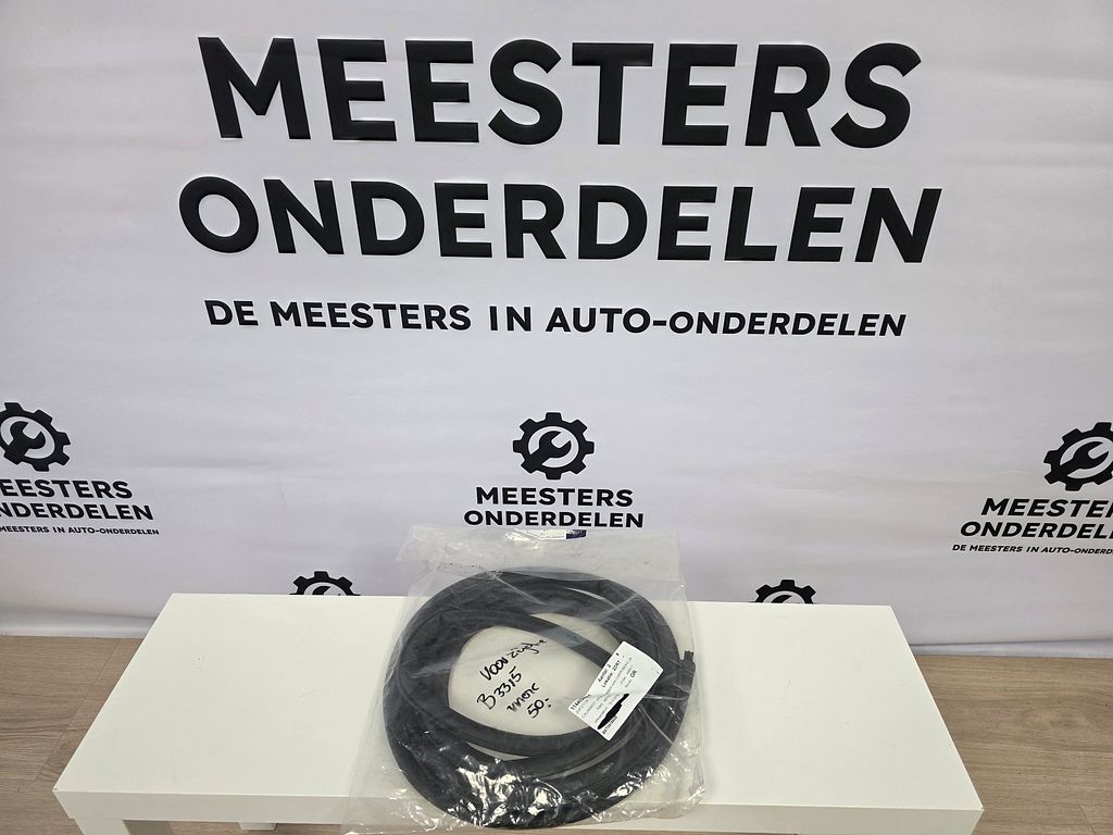 Mercedes C-Klasse Deurrubber A2047271187