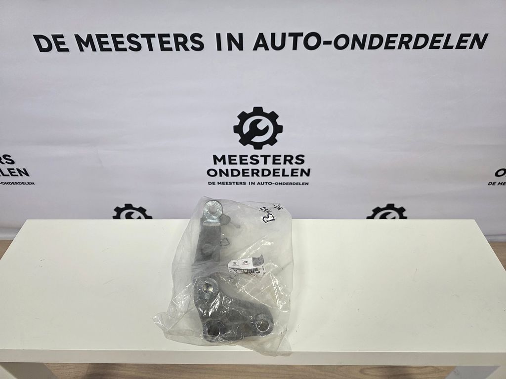 Citroen/Peugot Subframe (Motor) NIEUW 9805585080