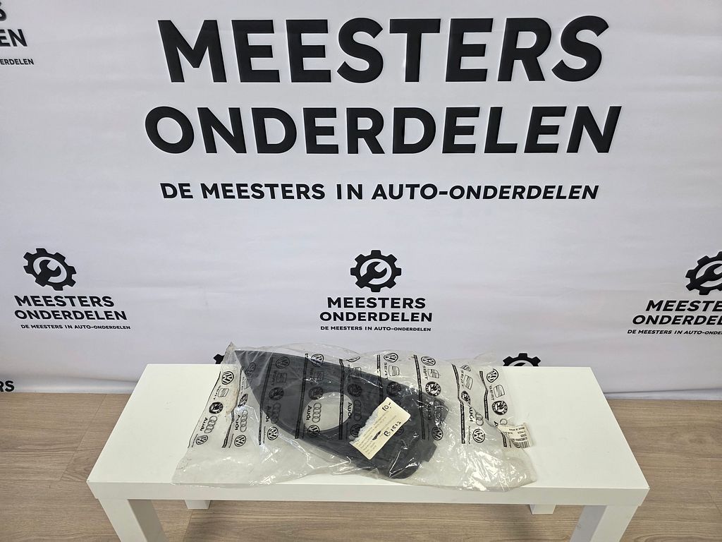 Seat Ibiza Bumper rooster NIEUW 6J0853666A9B9