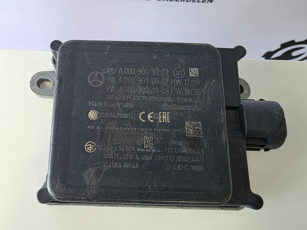 Mercedes ACC Radar Sensor Continental Distronic A0009009217