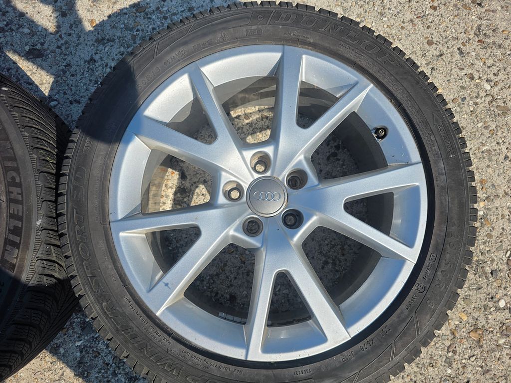 Audi A6 18inch Velgen en banden set  4G0071498
