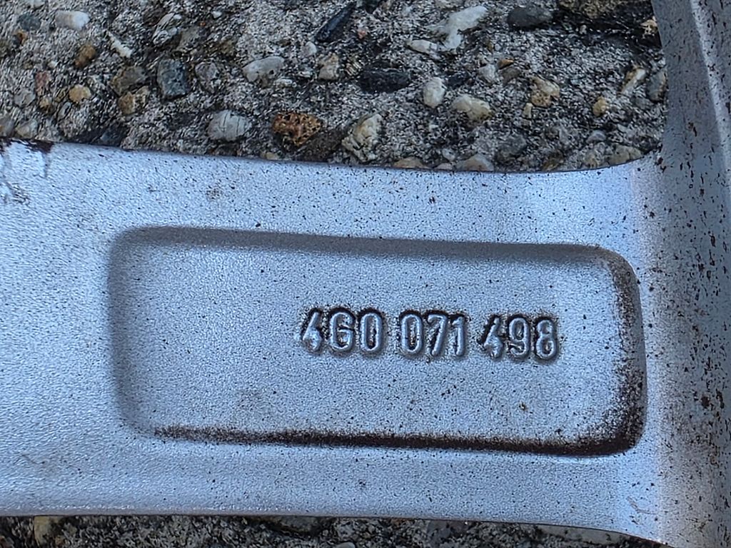 Audi A6 18inch Velgen en banden set  4G0071498