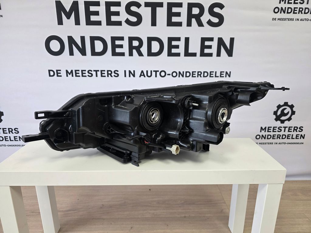 Nissan QashQai (J11) Koplamp rechts 6046980