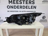 Nissan QashQai (J11) Koplamp rechts 6046980