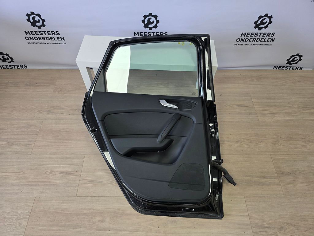 Audi A1 Sportback 8X Achterdeur Links Compleet Zwart
