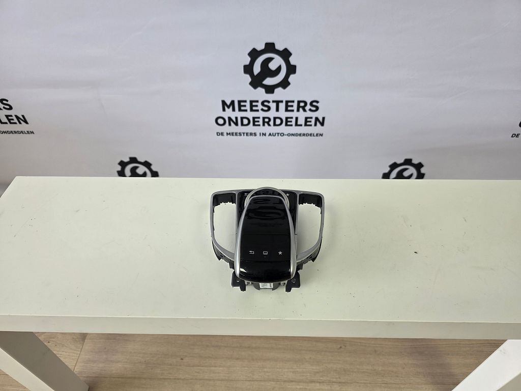 Mercedes C-Klasse Regelunit Media A2059005915