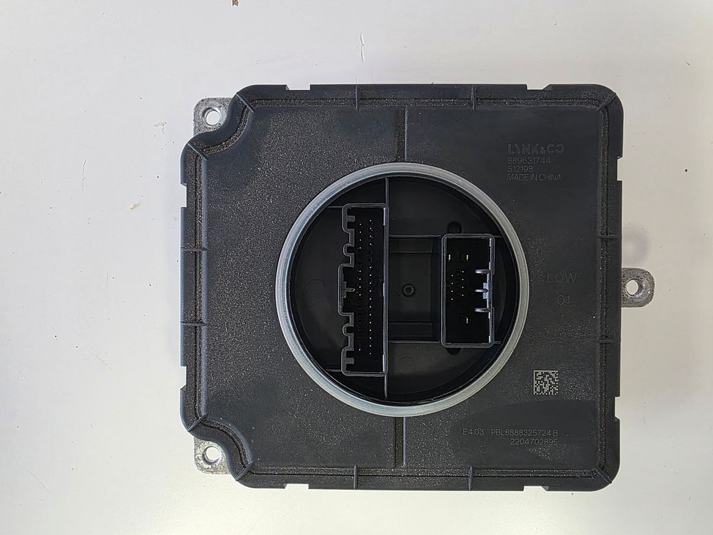 Lynk & Co 01 PHEV Lichtregelmodule Koplamp 889631744