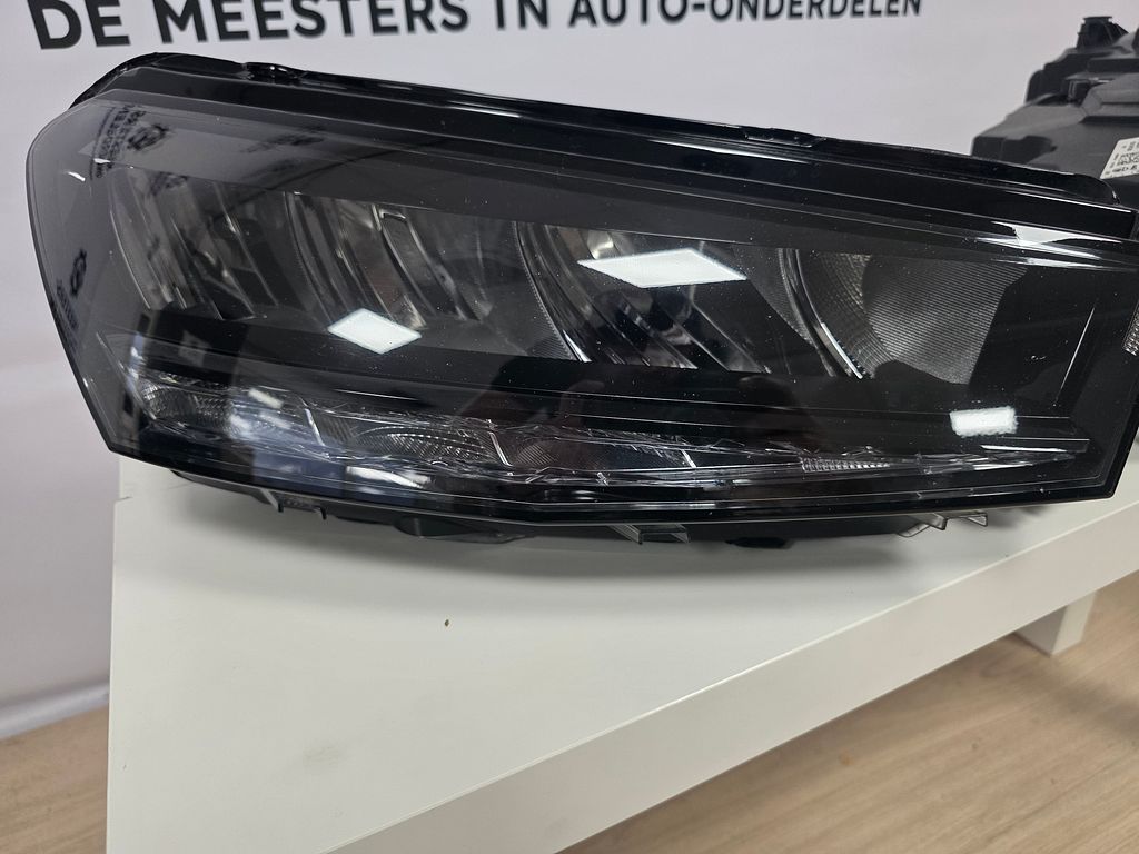 Skoda Fabia IV LED Koplamp set 6VB941015