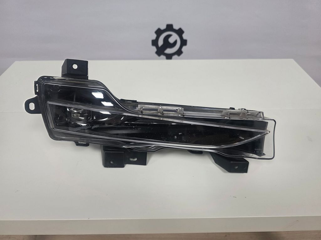 Tesla Model 3 Model Y LED Mistlamp Rechts 1624798-00-A