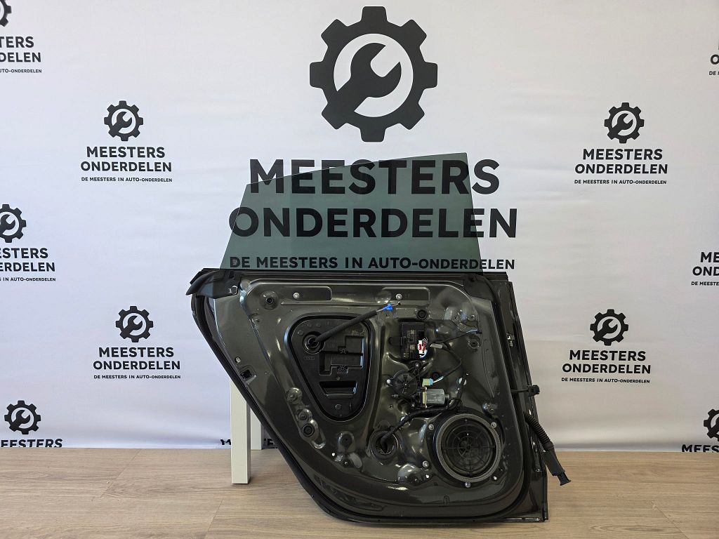 Audi A5 Portier compleet Links achter origineel GEBRUIKT 8W883305