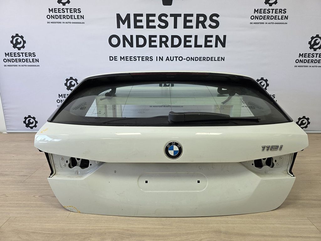 BMW 1 serie (f40) Achterklep orig gebruikt 