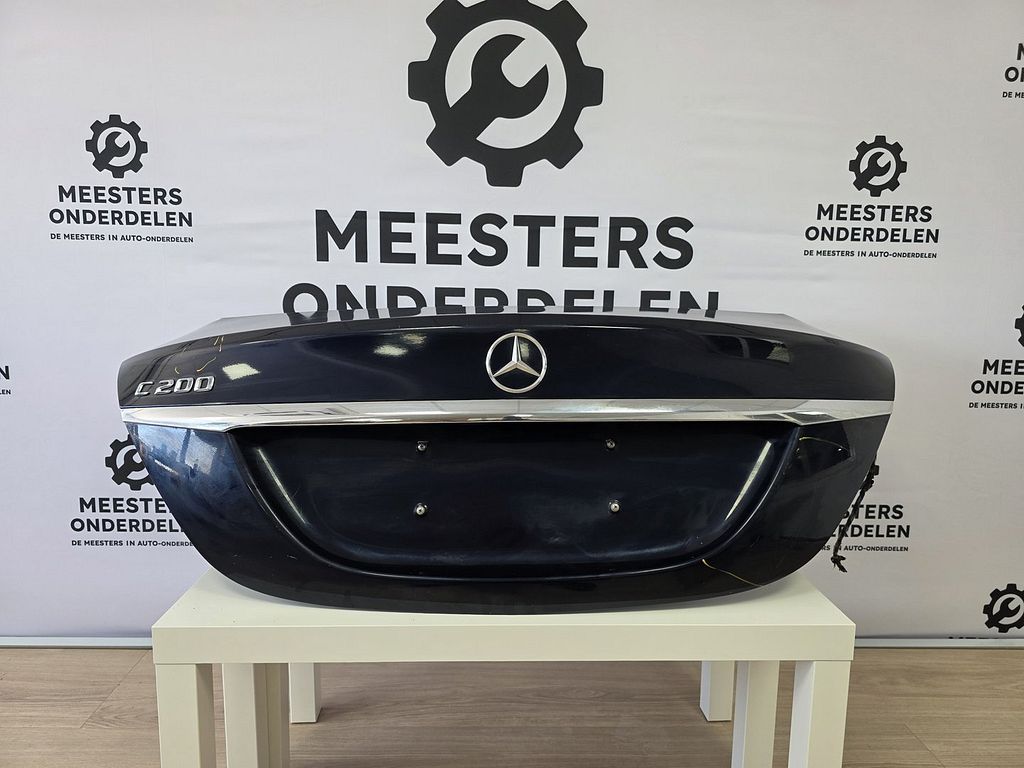 Mercedes W205 kofferdeksel orig gebruikt A2057500075 K005