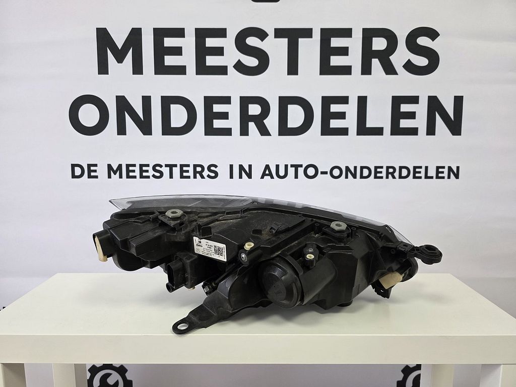 Seat Ibiza 6F Facelift LED Koplamp Links 6F1941005E