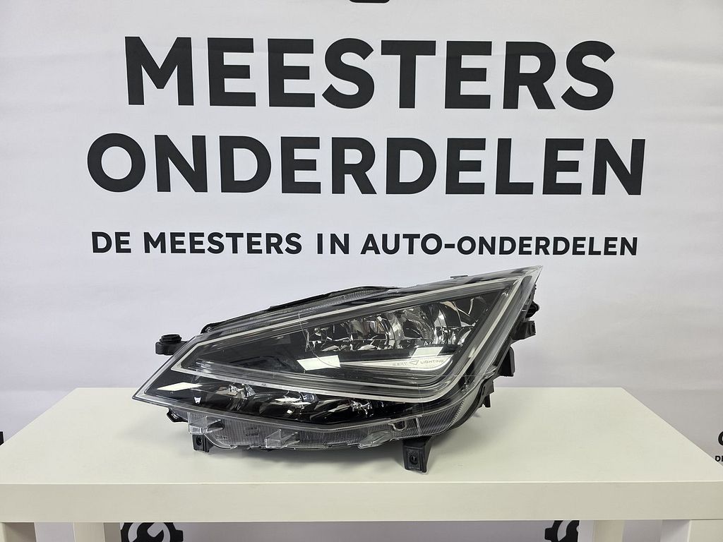 Seat Ibiza V 6F + Arona Koplamp Links  6F1941007E