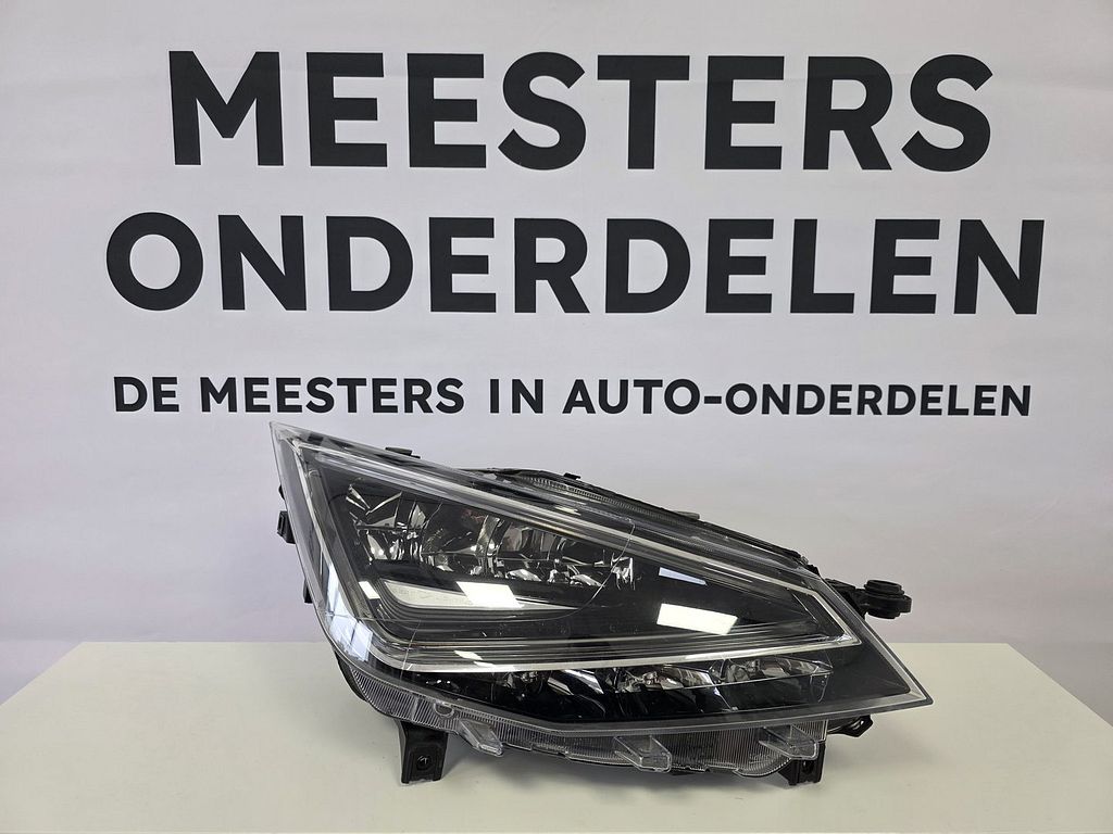 Seat Ibiza V 6F + Arona Koplamp Rechts 6F1941008E