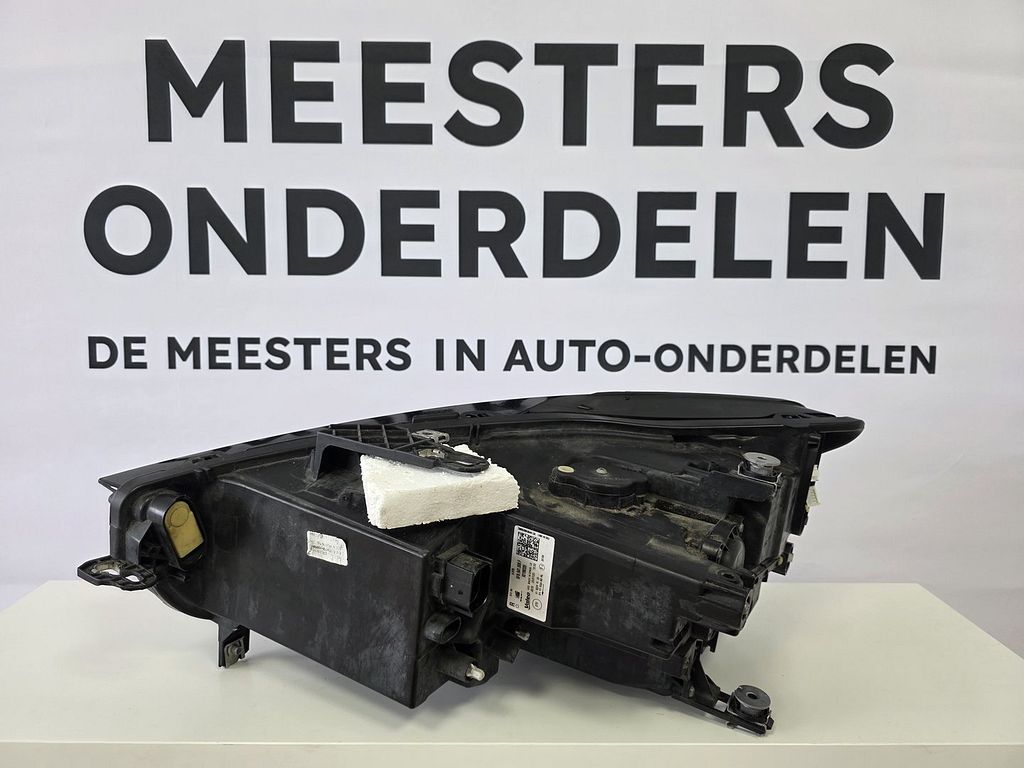 Seat Leon 4 Full LED Koplamp Rechts 5FB941008F