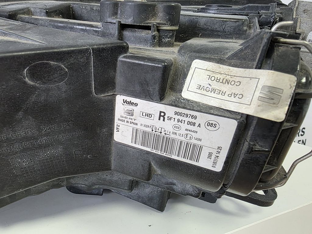 Seat Leon 5F KoplamP Full LED Rechts 5F1941008A