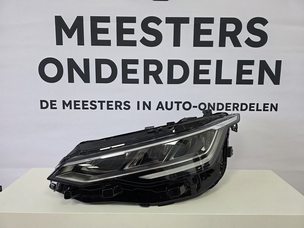 VW Golf 8 Koplamp Links Full LED 5H1941005A