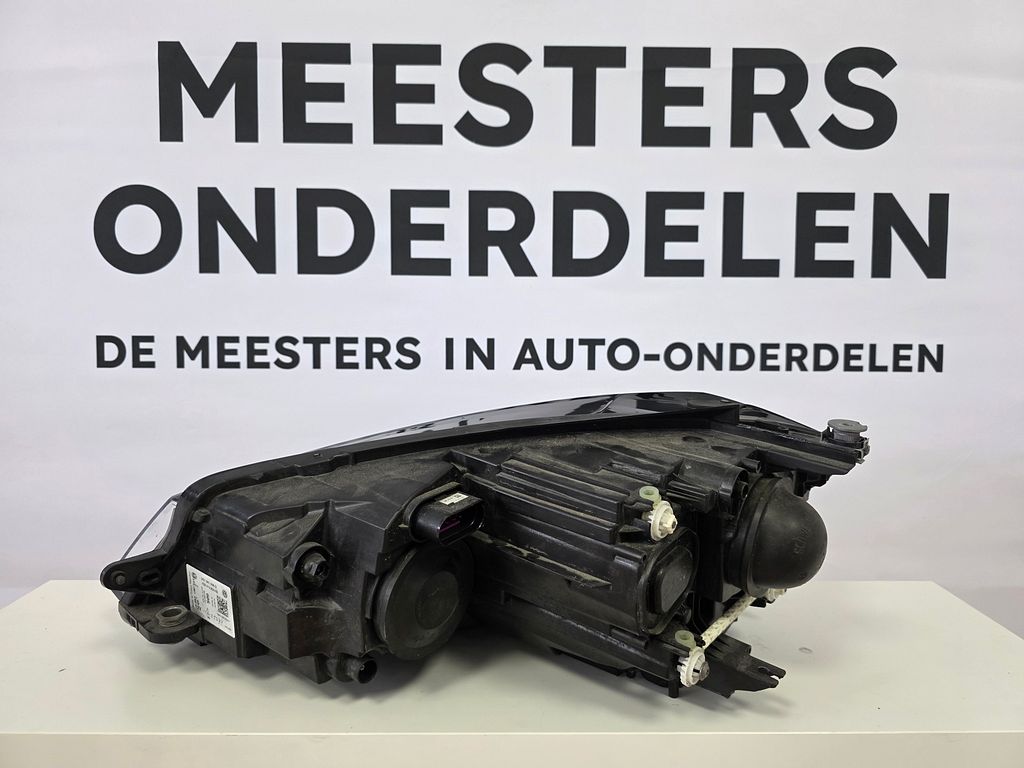 VW Golf VII Koplamp SET Links en Rechts 5G1941006D